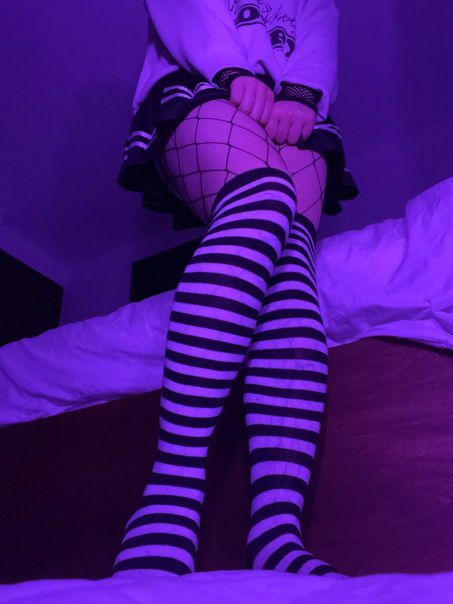 💛Femboy Ruby💛 tweet media