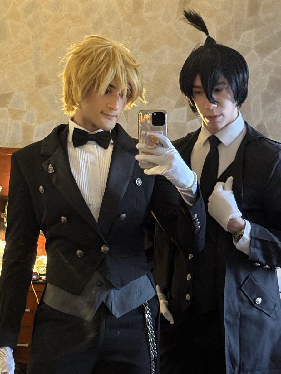 lucky_lunatrick's tweet photo. im not caught up with csm part 2 but i cosplayed butler and maid csm crew with my friends this weekend  :) https://t.co/CQOjpKxZtJ