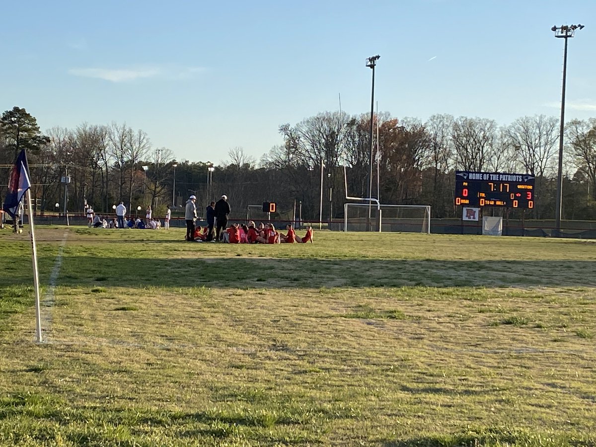 Wahoo_Bill's tweet photo. @hanoversports Girls Soccer at halftime. Goochland 3 - Patrick Henry 0 https://t.co/RhvIflE7sb