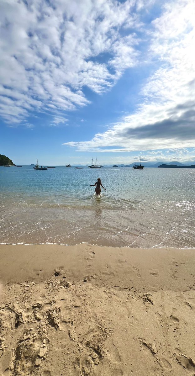 ★ 𝗻𝗮𝗻𝗮 𝗯𝗮𝗻𝗮𝗻𝗮 ★ tweet media