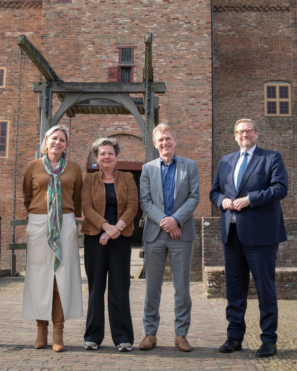 AltenaNet tweet media