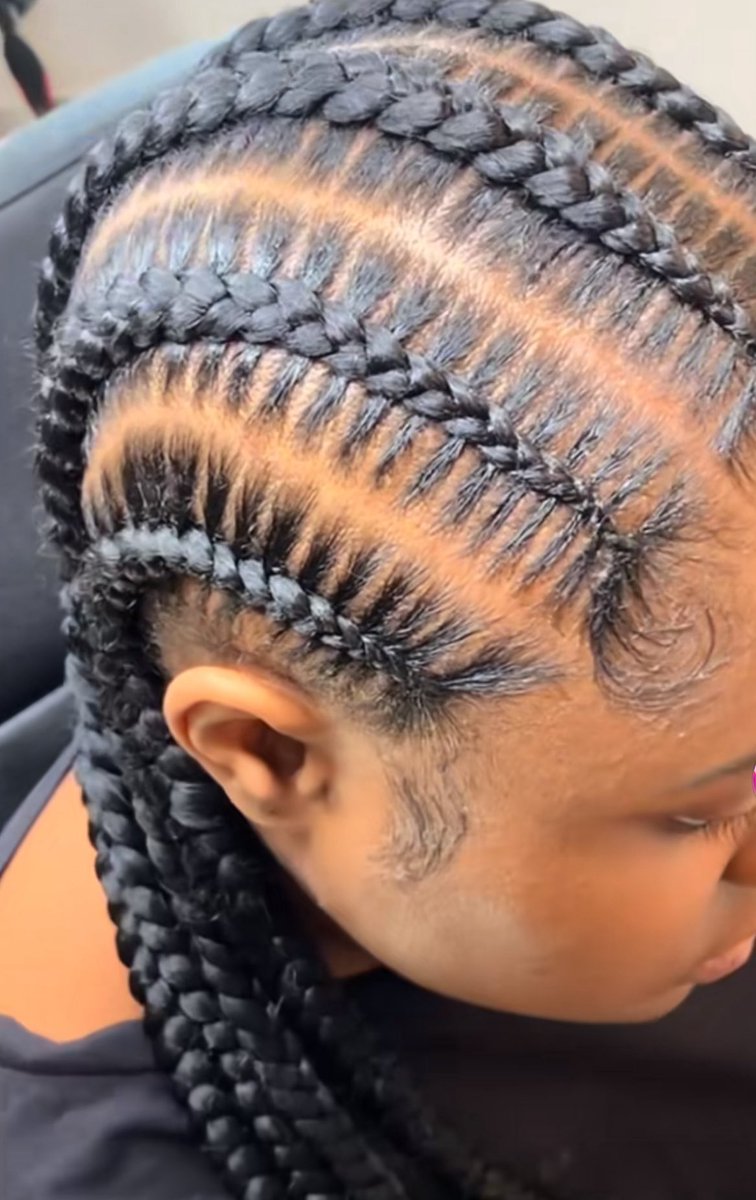 akosua🇬🇭 tweet media