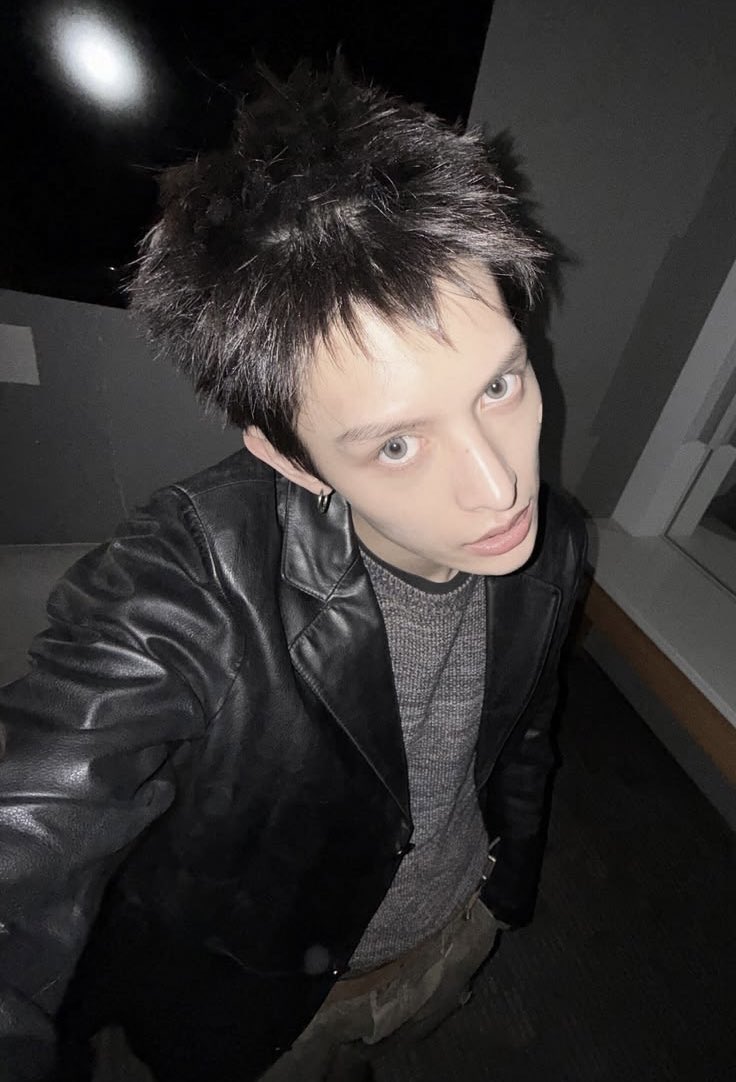 rue 🪲 tweet media