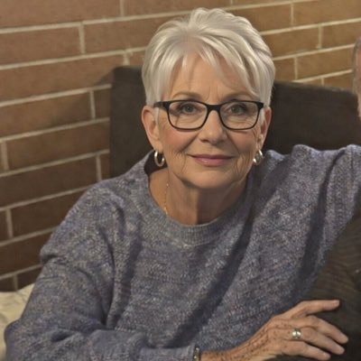 Franci Fox tweet media