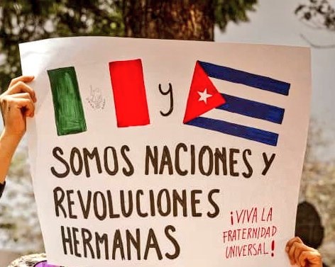 LolitA★☭★ tweet media