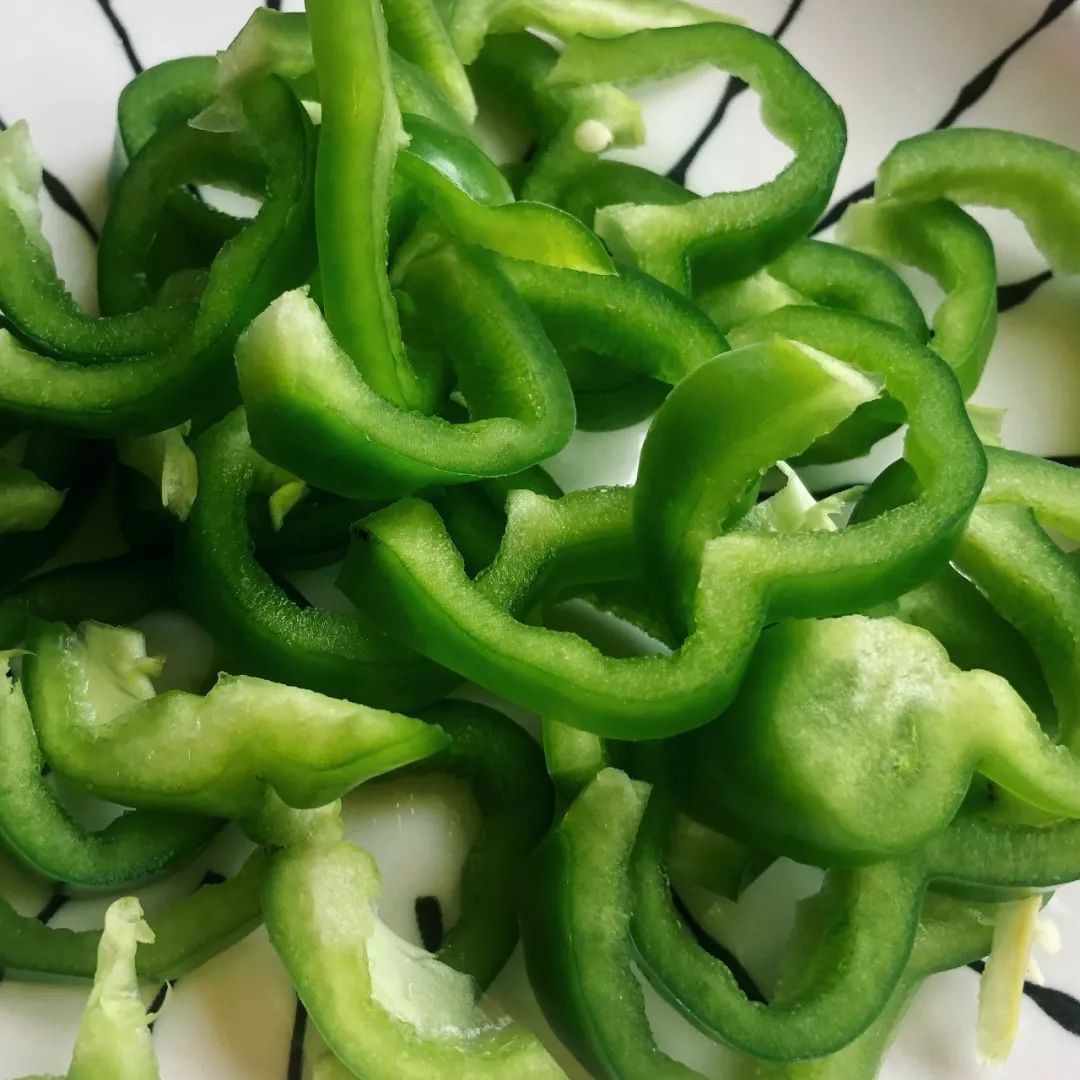 lipe souza tweet media