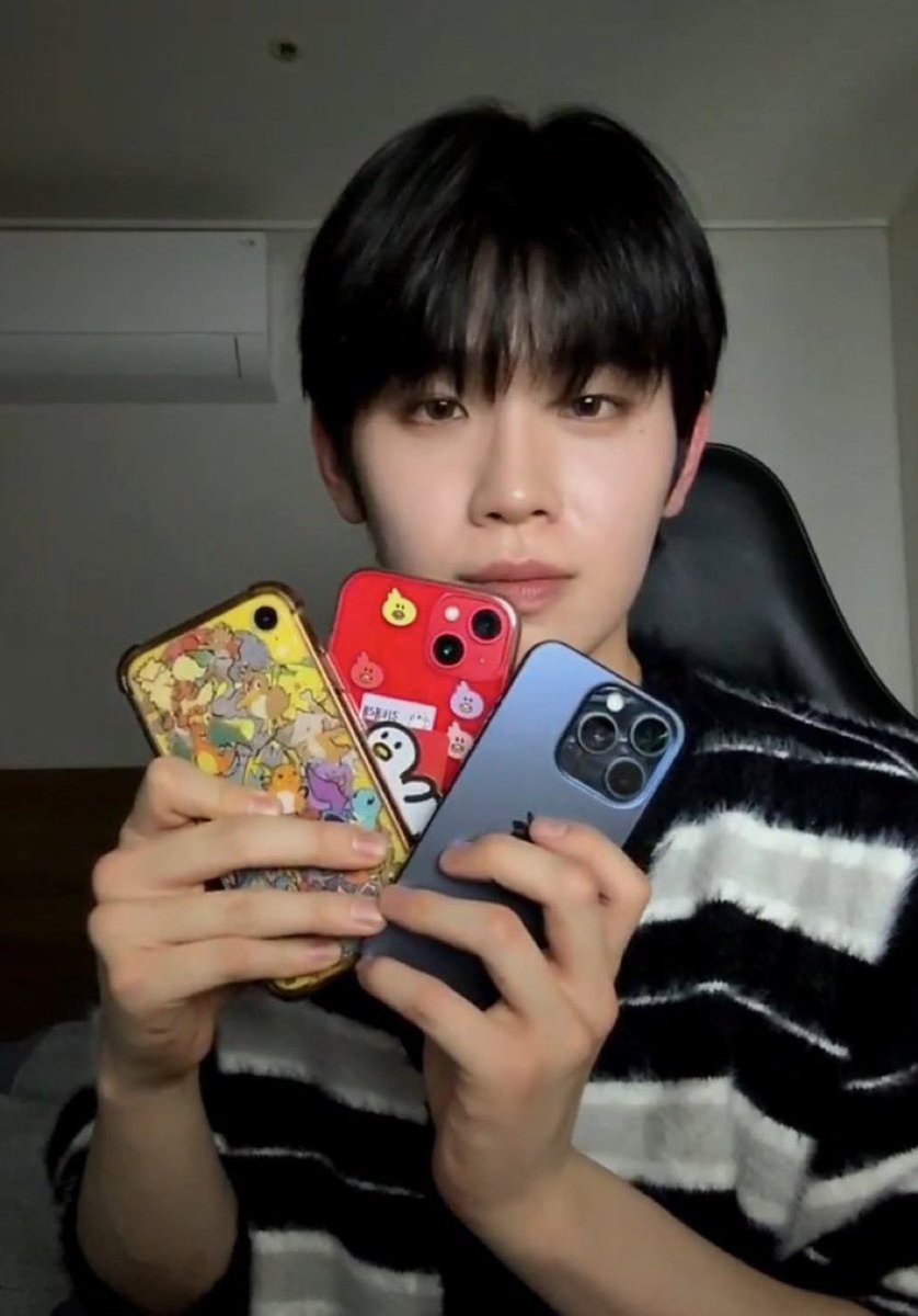 Just a Rose tweet media