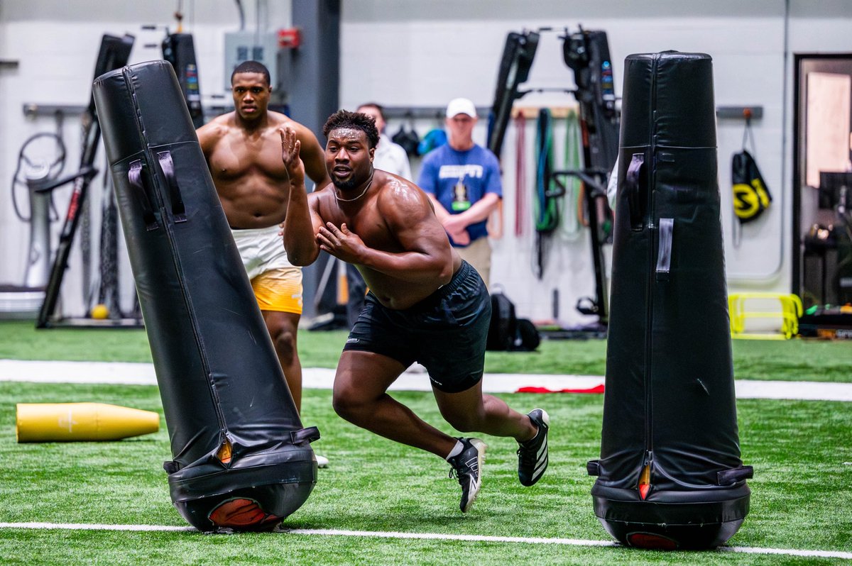 Southeastern Football tweet media