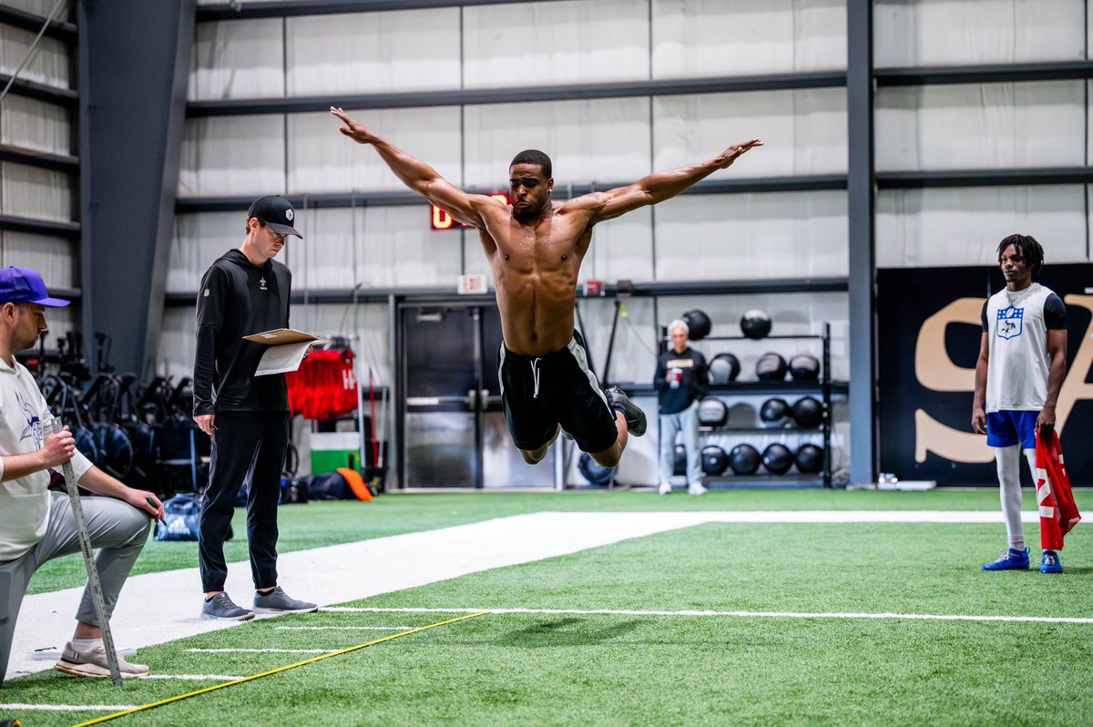 Southeastern Football tweet media