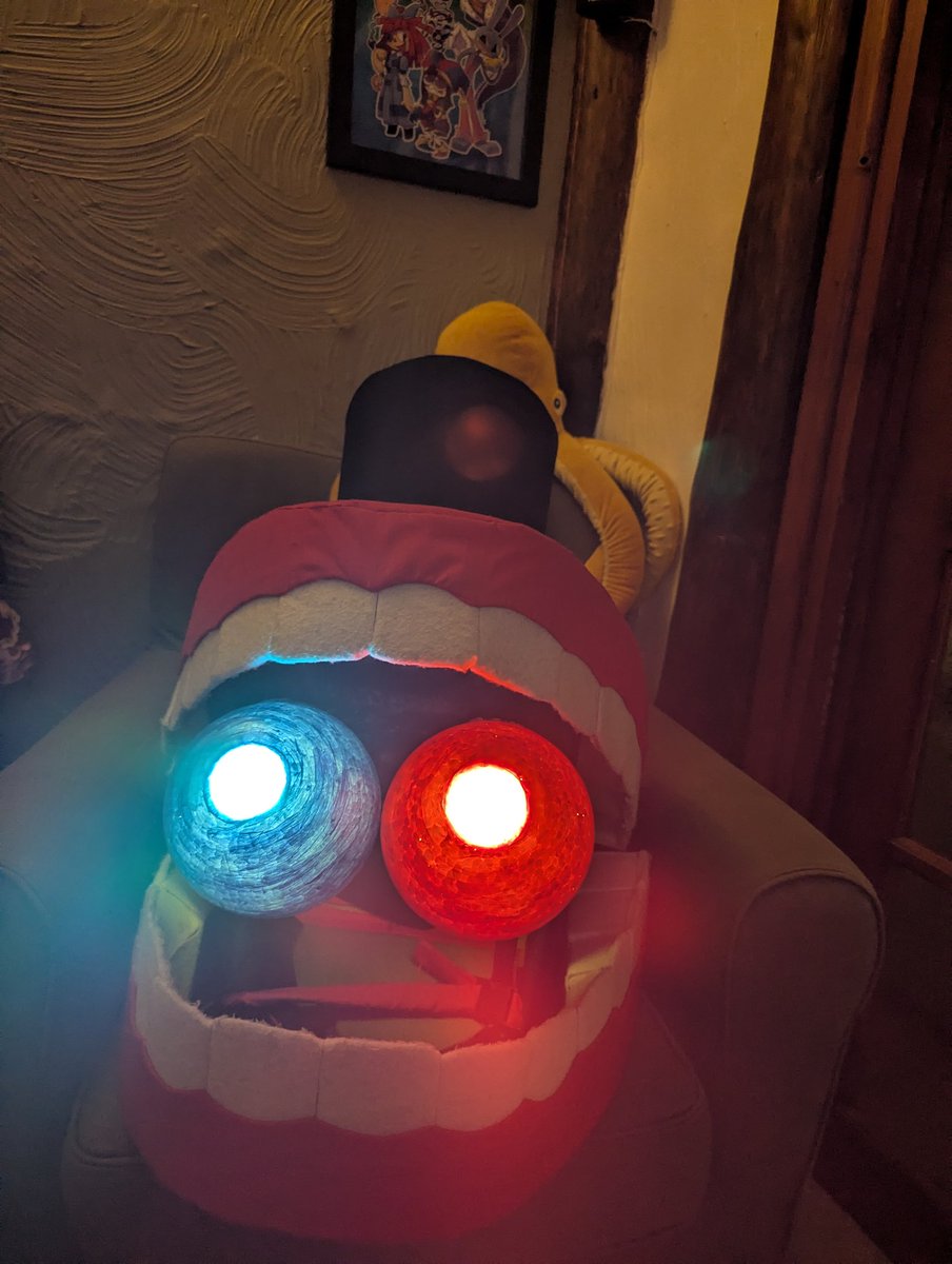 NotSoRedGuy tweet media