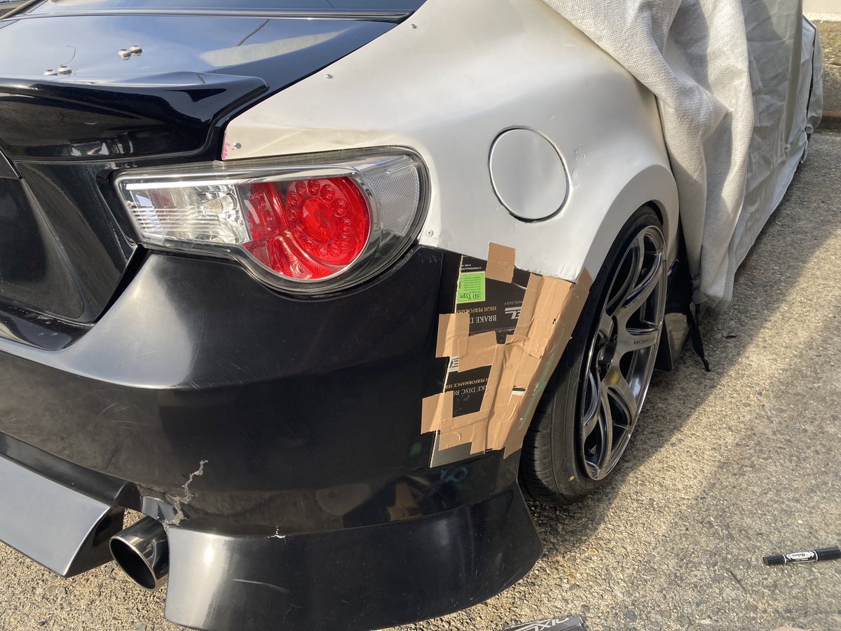 かずさ tweet media