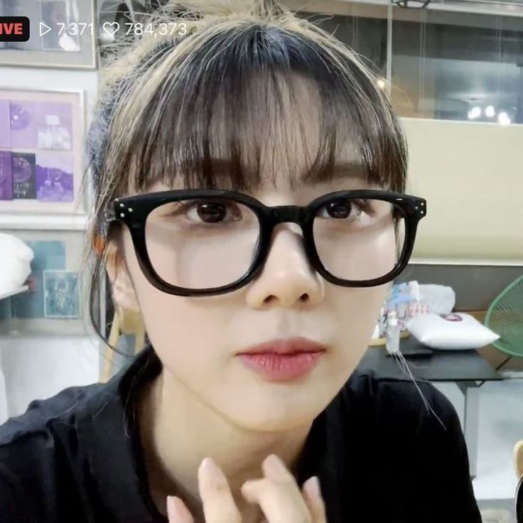 mel 🐢🍷🏁🪞⚔️ tweet media