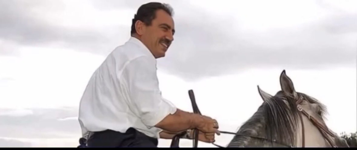 askinncann's tweet photo. Sesi gitti sözü kaldı, kendi gitti adı kaldı 
#MuhsinYazıcıoğlu https://t.co/vjJ2wXTnc2