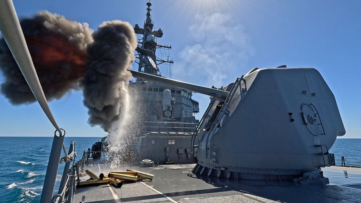 海上自衛隊 水上艦隊【公式】 tweet media