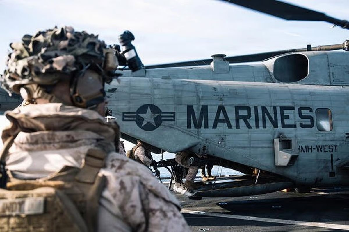 SHIVAM4362's tweet photo. According to multiple U.S sources, at least 7,000 marines and up to 3,000 paratroopers are deploying to the Middle East.

An unspecified number of special forces (75th Rangers, Delta Force, 160th SOAR, SEALs) are also reportedly being deployed.

If Trump's talks fail..Sea more https://t.co/SORbLCJMfO