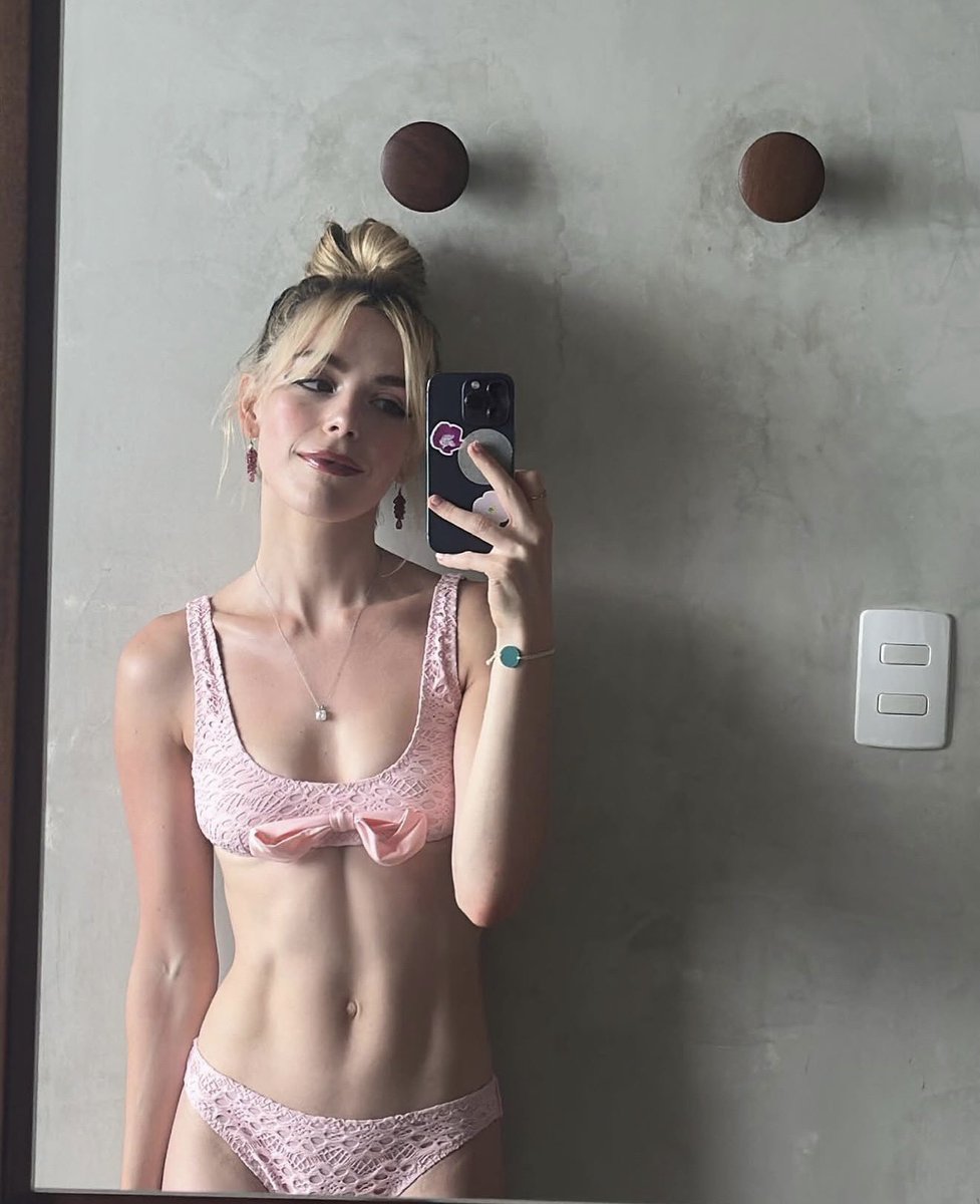 𝐣𝐨𝐬𝐢𝐞 tweet media