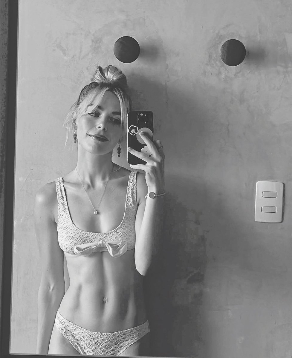 𝐣𝐨𝐬𝐢𝐞 tweet media