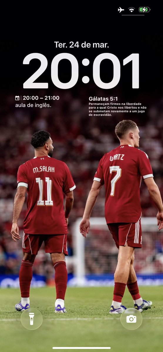 adria jota tweet media