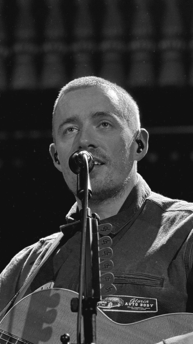 Mollie🌷 tweet media