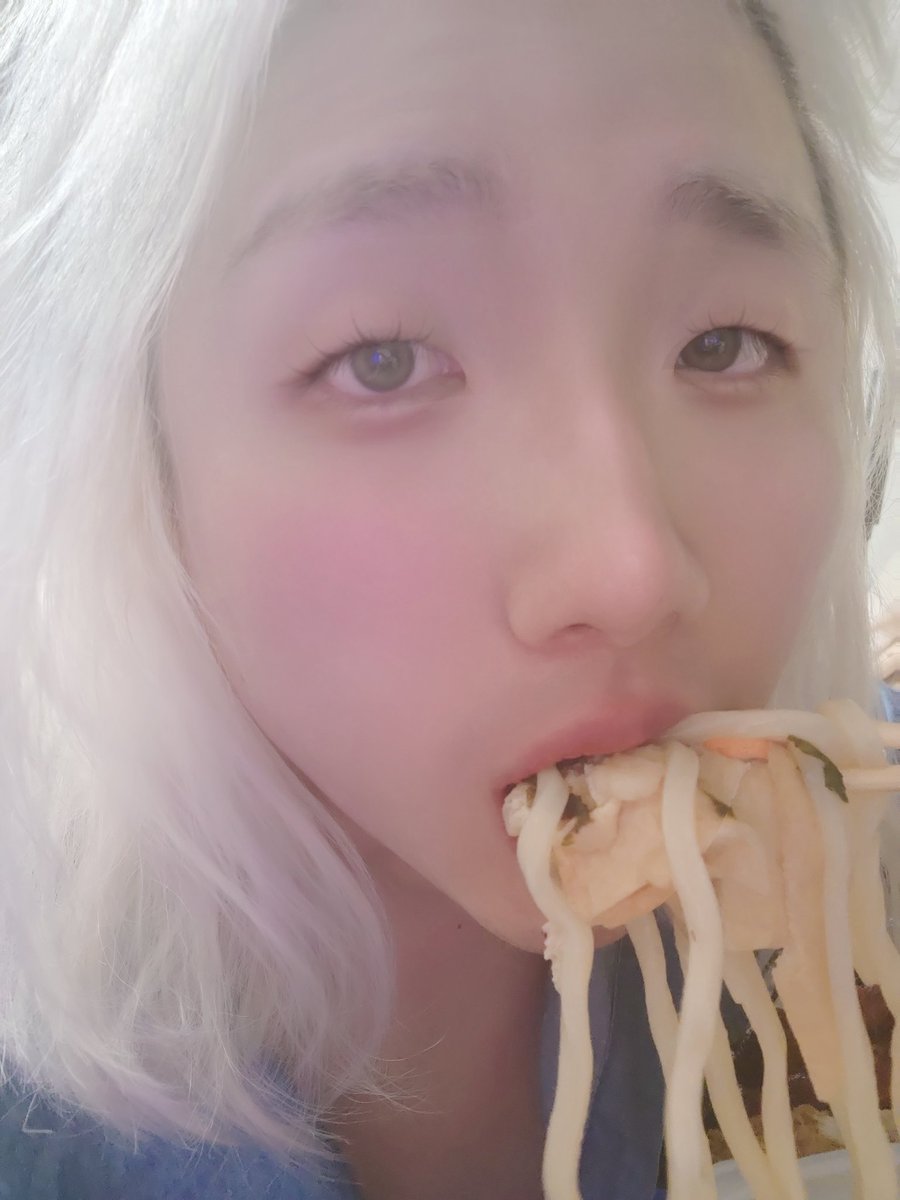 엔나♡ tweet media