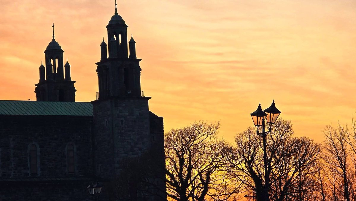 ThisIsIreland3's tweet image. Colourful Galway ☘️ 
It's such a beautiful City 💚

📍County Galway - Ireland 🇮🇪

📸 Janka Antolova

#Galway #Ireland #Colourful #Beauty #Galwaycity