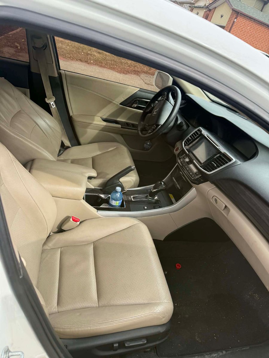 🚘 O W U L A 🧔🏻‍♂️ tweet media