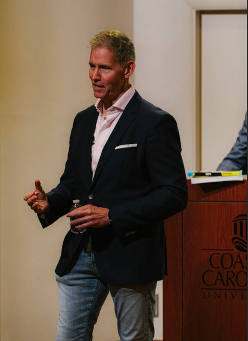 Brad Thomas tweet media