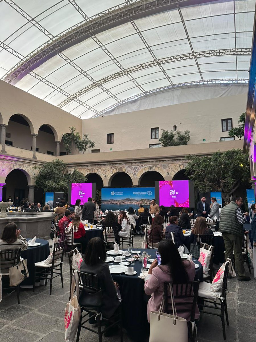 Ixtapa Zihuatanejo tweet media