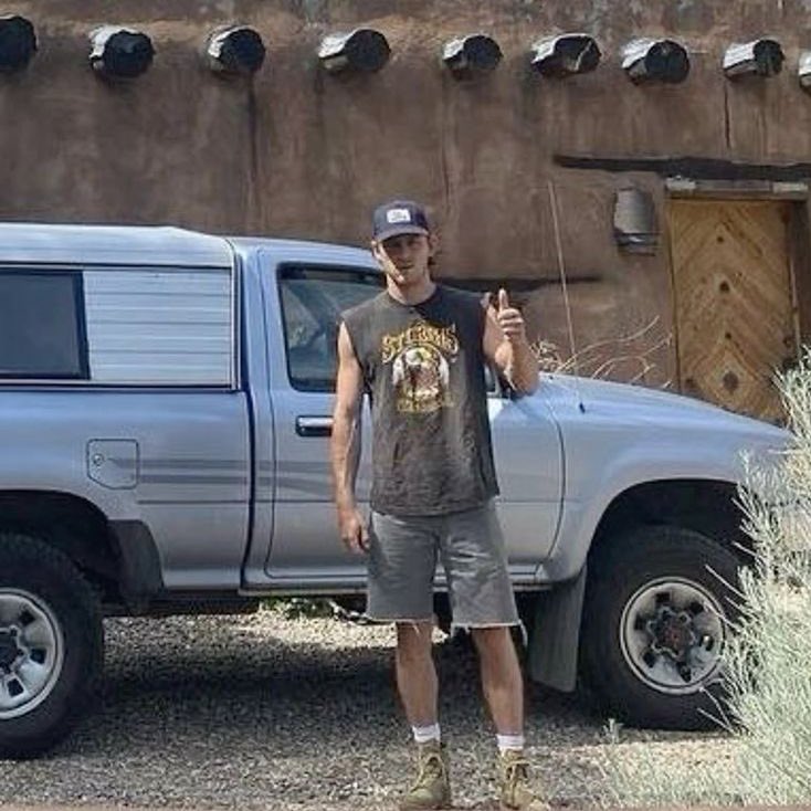 LewisPullman'sMackTruckHat/StaresAtTheVoid tweet media