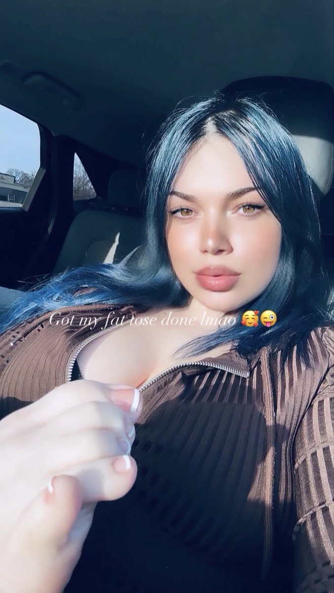 sex doll 🍬🍭 tweet media