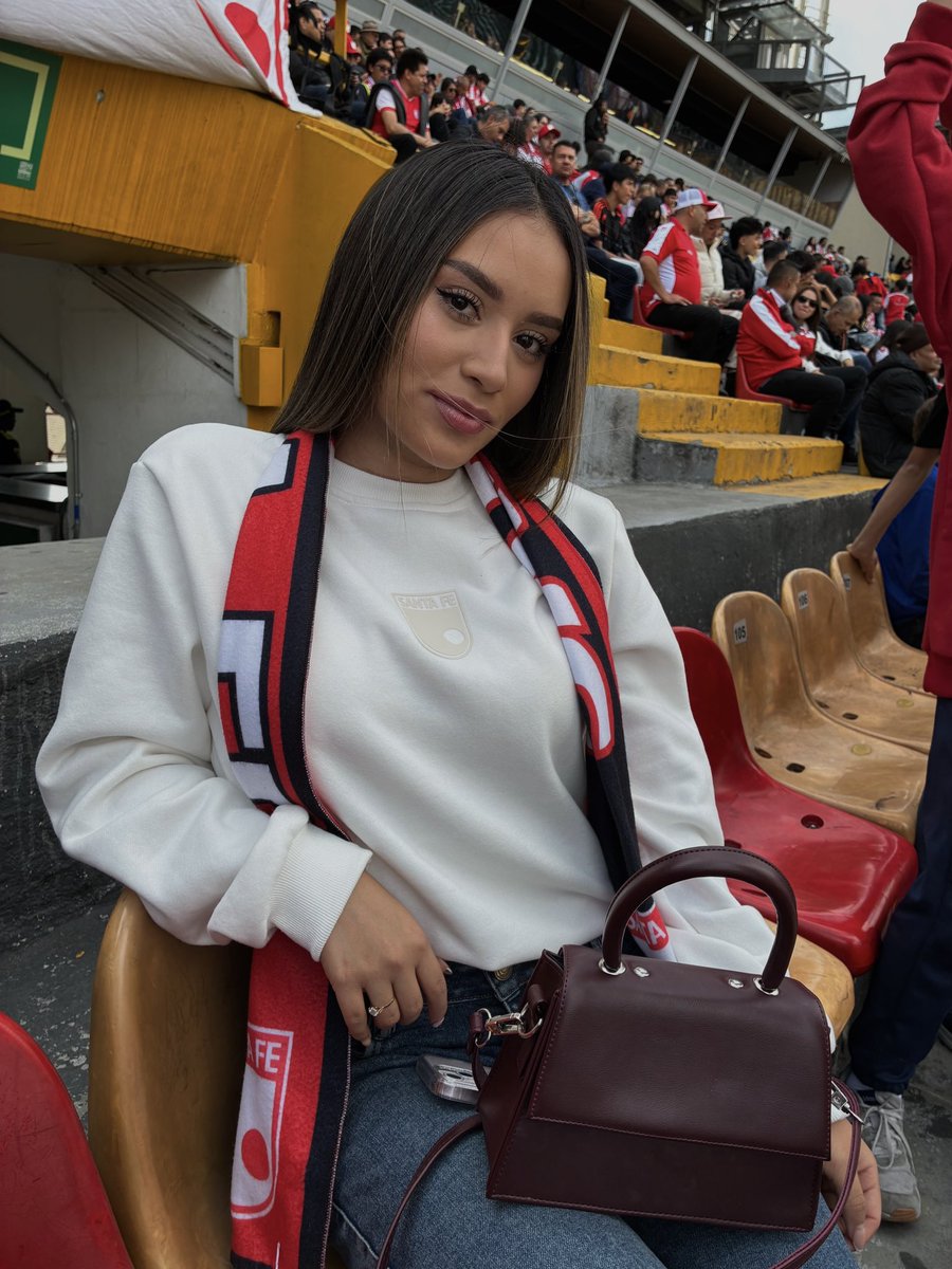 Heidy🤍 tweet media