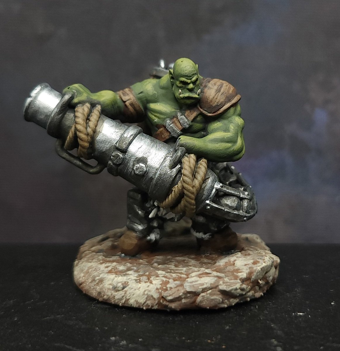 MidMiniGuy's tweet image. Finished up the Orcs last night. All 3D printed. Painted for a client's collection. 
 #commissionpainting #minipainting #miniatures