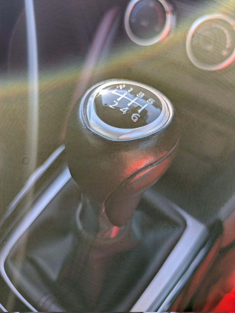 ファミメン👟スニーカーブログやってます tweet media