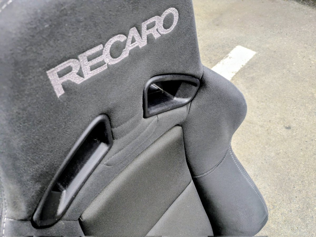 ファミメン👟スニーカーブログやってます tweet media