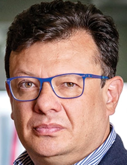 Ya Caracol despidió a los presuntos acosadores, ¿Cuando <a href="/petrogustavo/">Gustavo Petro</a> va a despedir a Hollman Morrris?

#FueraHollman