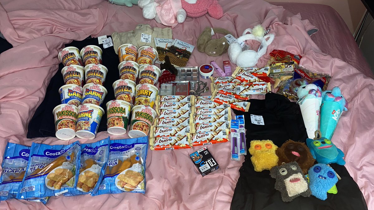 nari 🫐 tweet media