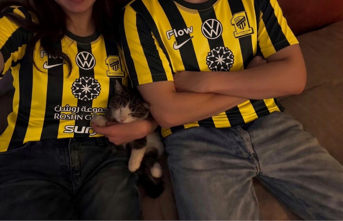 ولىِد tweet media