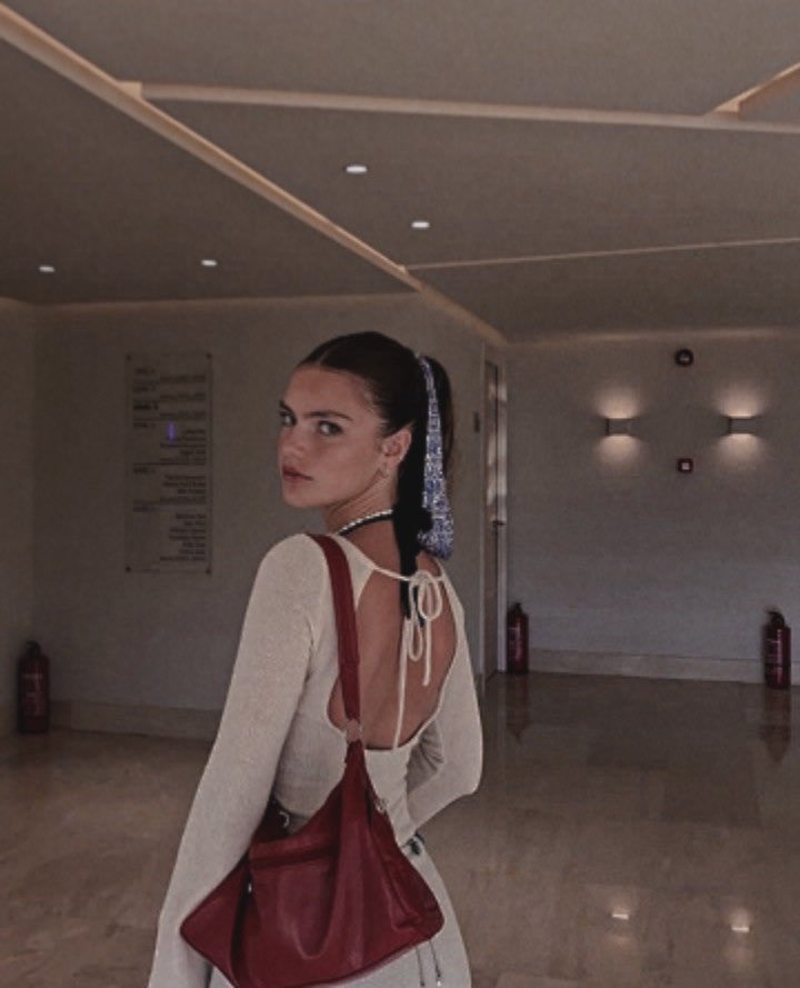  ⁎ 𝑠ℎ𝑎𝑟𝑚𝑎 , tweet media