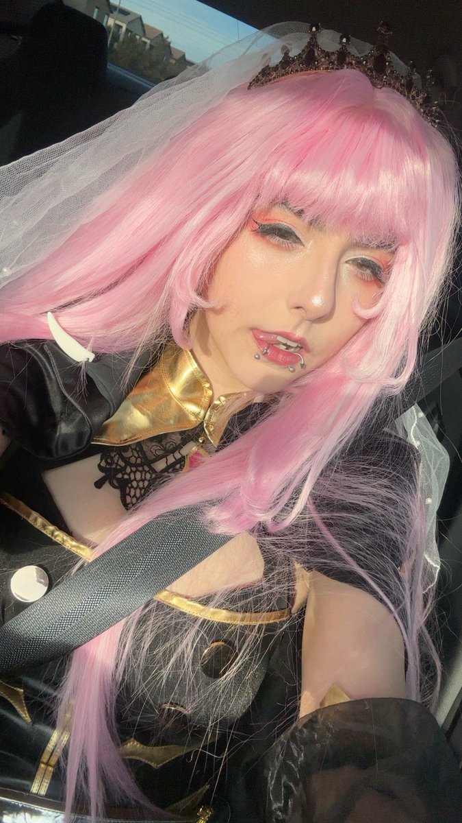 Ash🍒🐇 tweet media