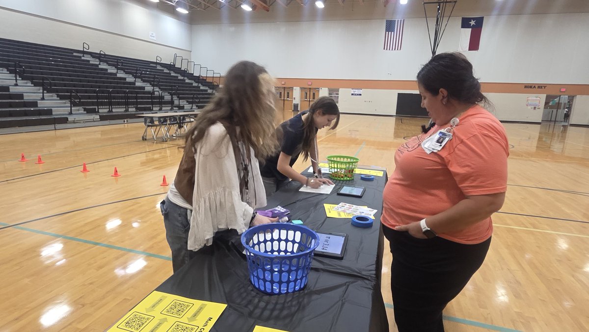 Manvel Junior High tweet media