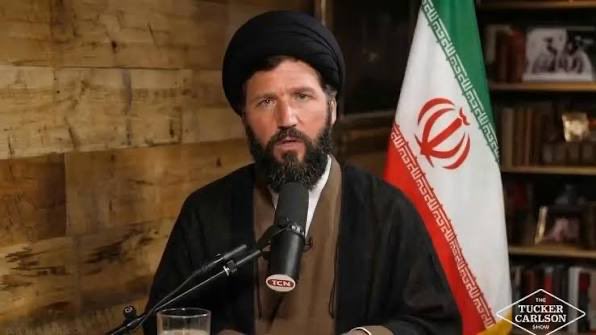 Laura Loomer tweet media