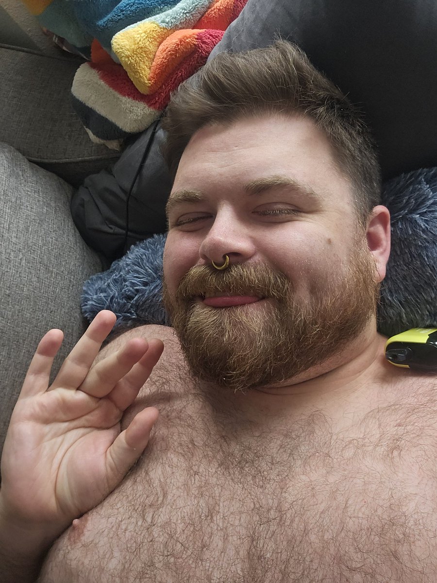 HugJunkie247's tweet photo. Got a discount going on the OF if anyone is interested! 40% for the next week. Ive got 50 pictures and 7 videos up already! Hoping to push out more when I'm officially moved. https://t.co/UJc0a2Frfa https://t.co/vkZoOyLznL