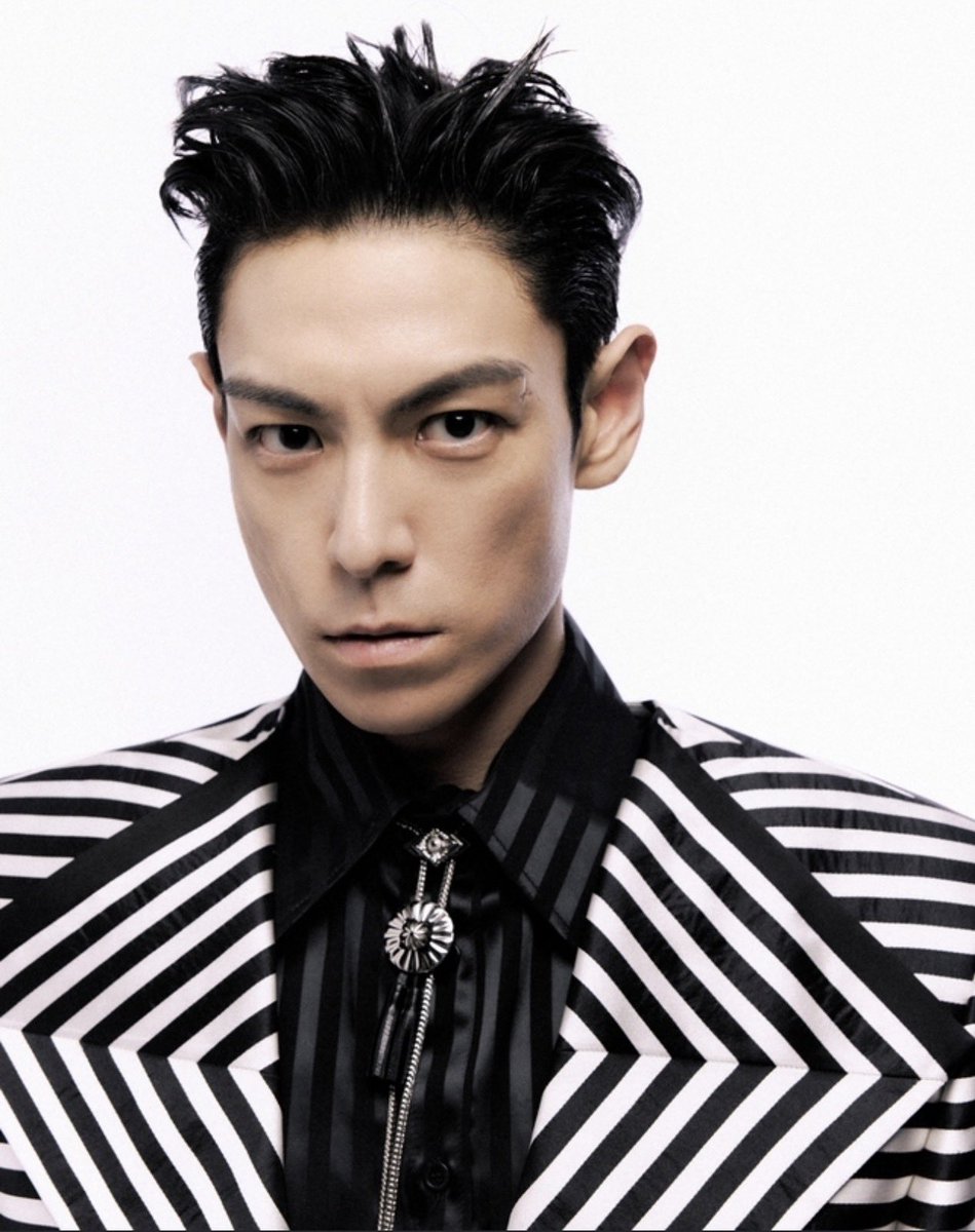 TTTOPSUPPORT's tweet photo. [Article] 

"Comeback" T.O.P joins hands with a Grammy-winning engineer. heralding
the pinnacle of sound

For this album, IRKO—an engineer who has worked with global pop icons like Kanye West and The Weeknd—handled the sound design and mixing for all tracks. Having won multiple awards at the U.S. Grammy Awards, he has elevated the album’s musical quality to its peak, completing a uniquely high-level sound.

Additionally, the album features Dolby Atmos mixing across all tracks, creating a dense sense of space and delivering an optimal immersive experience for listeners. With the refined touch of master-level expertise, T.O.P’s new release is expected to present a new sound paradigm—“multi-dimensional art experienced through both sight and sound.”

Previously, it was revealed that the album brought together renowned collaborators, including legendary American layout artist and living master painter Ed Ruscha, as well as art director Chae Kyung-sun of the globally successful Netflix series Squid Game, who oversaw the album’s overall design and music video art direction—garnering significant attention.

Marking his 20th debut anniversary, this release showcases T.O.P’s accumulated musical depth as an artist. By collaborating with world-class masters, he is expected to go beyond simply creating music to listen to, leaving listeners with a new auditory aesthetic.

Meanwhile, T.O.P’s first full-length album “Another Dimension” will be released on April 3 at 6 PM, and is currently available for pre-order through various online music retail sites.

🔗 https://t.co/XddAbJAMtX

#탑 #최승현 #CHOISEUNGHYUN #TTTOP #T_O_P #ANOTHERDIMENSION