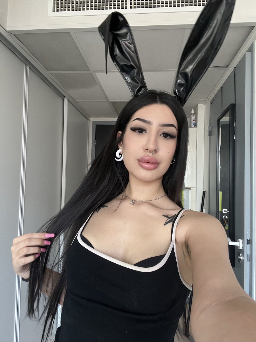 fufulame31 tweet media