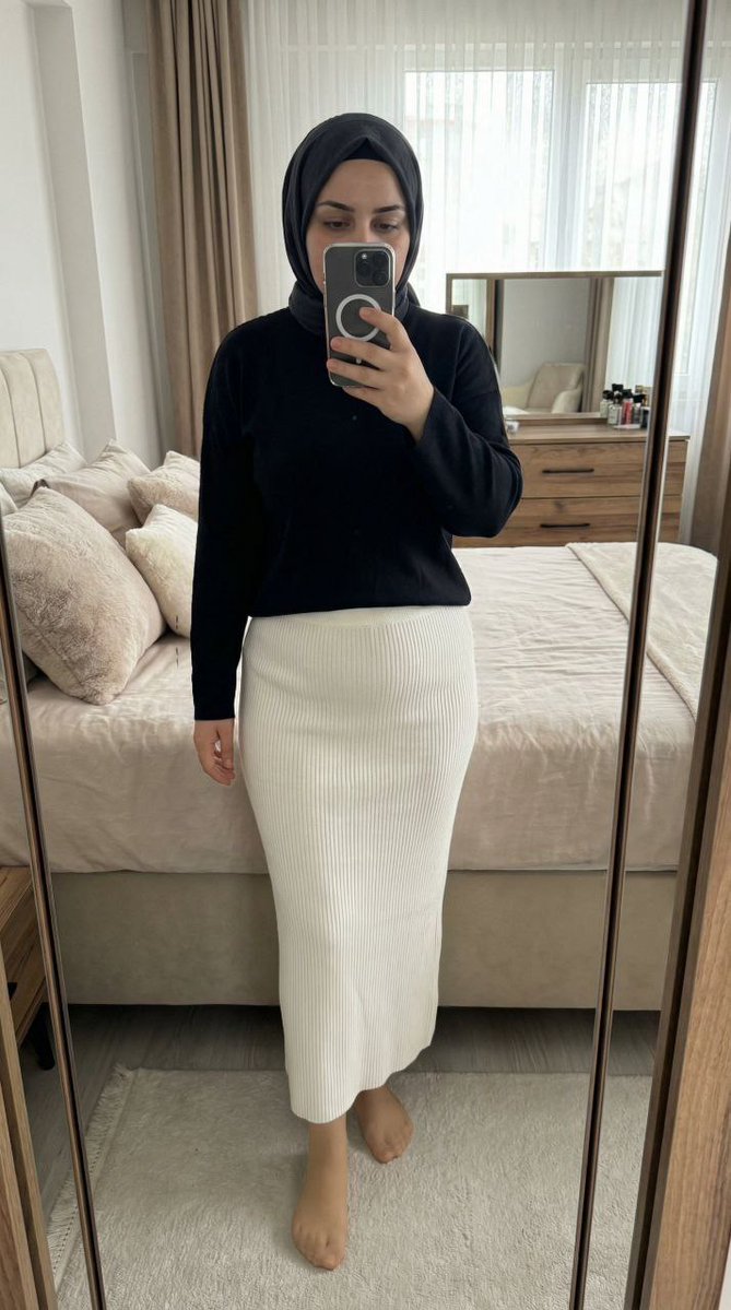 Türbanlı Paylaşım tweet media