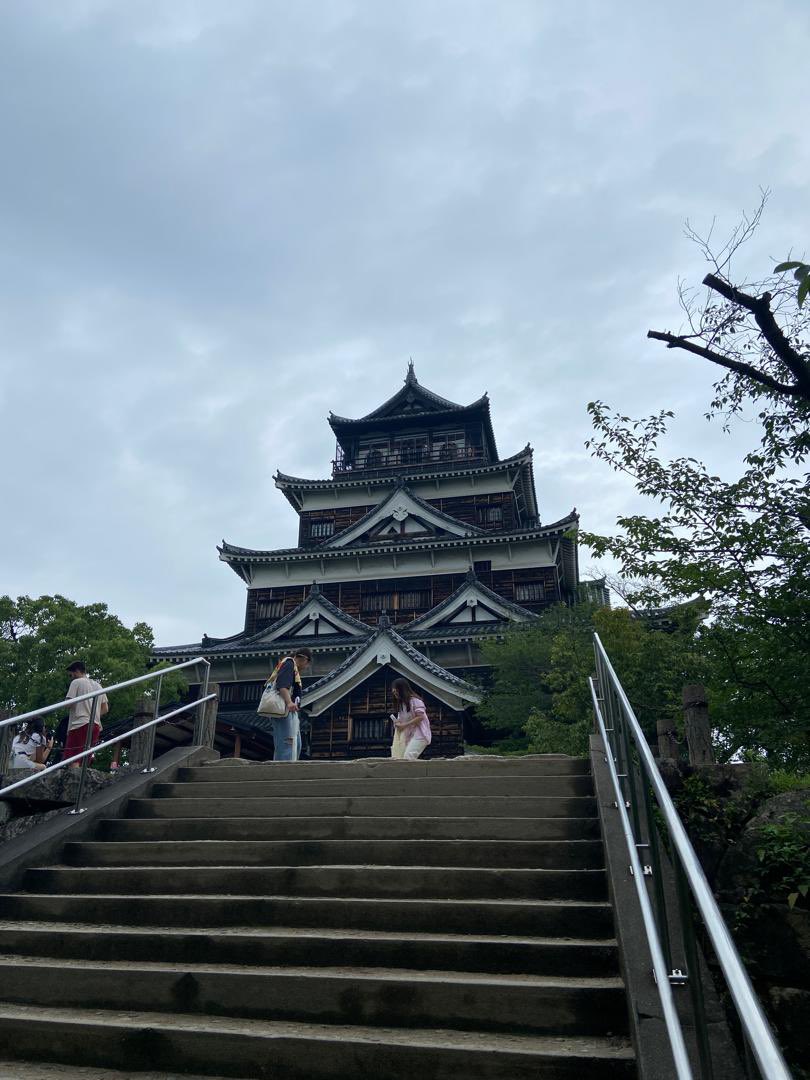 MadForMaple's tweet image. I learned that on Monday the main keep at #Hiroshima Castle closed permanently. It doesn't meet modern earthquake safety code. I hope one day it's rebuilt. Lucky I could visit with my family in 2023! #Japan #history