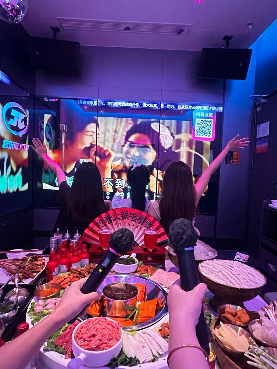 kaitlyn ostrander tweet media