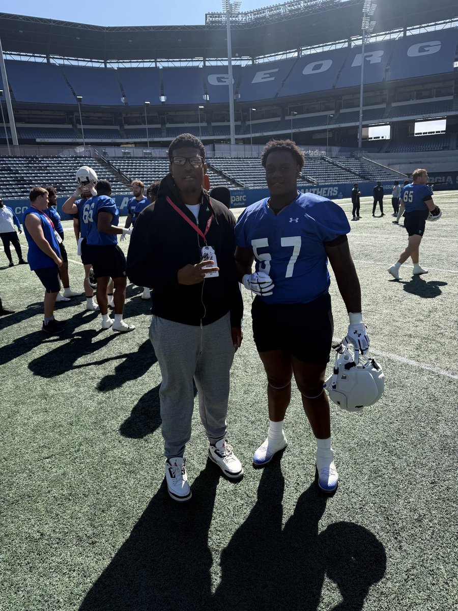 Steven Carter tweet media