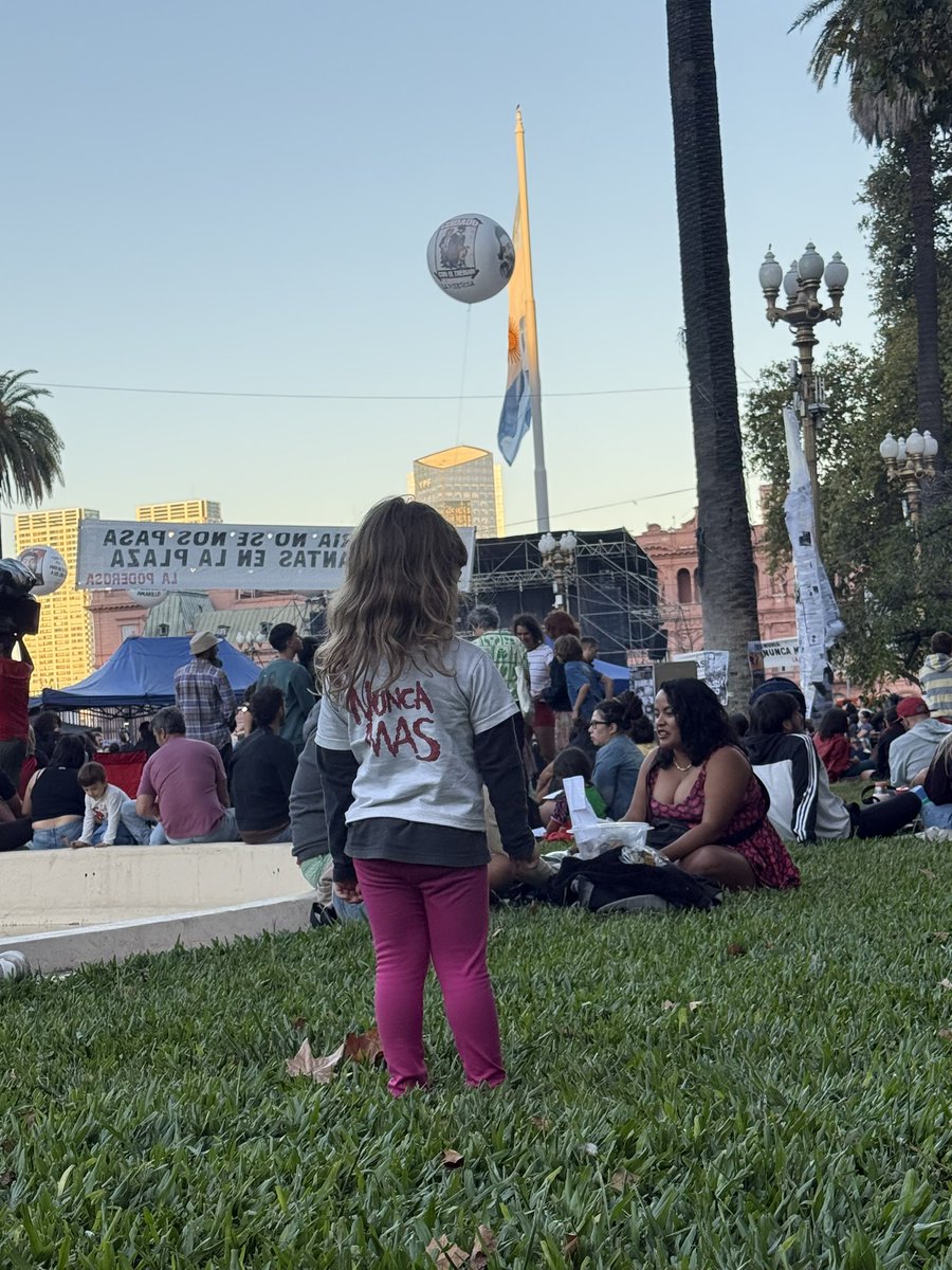 Cande Contreras tweet media