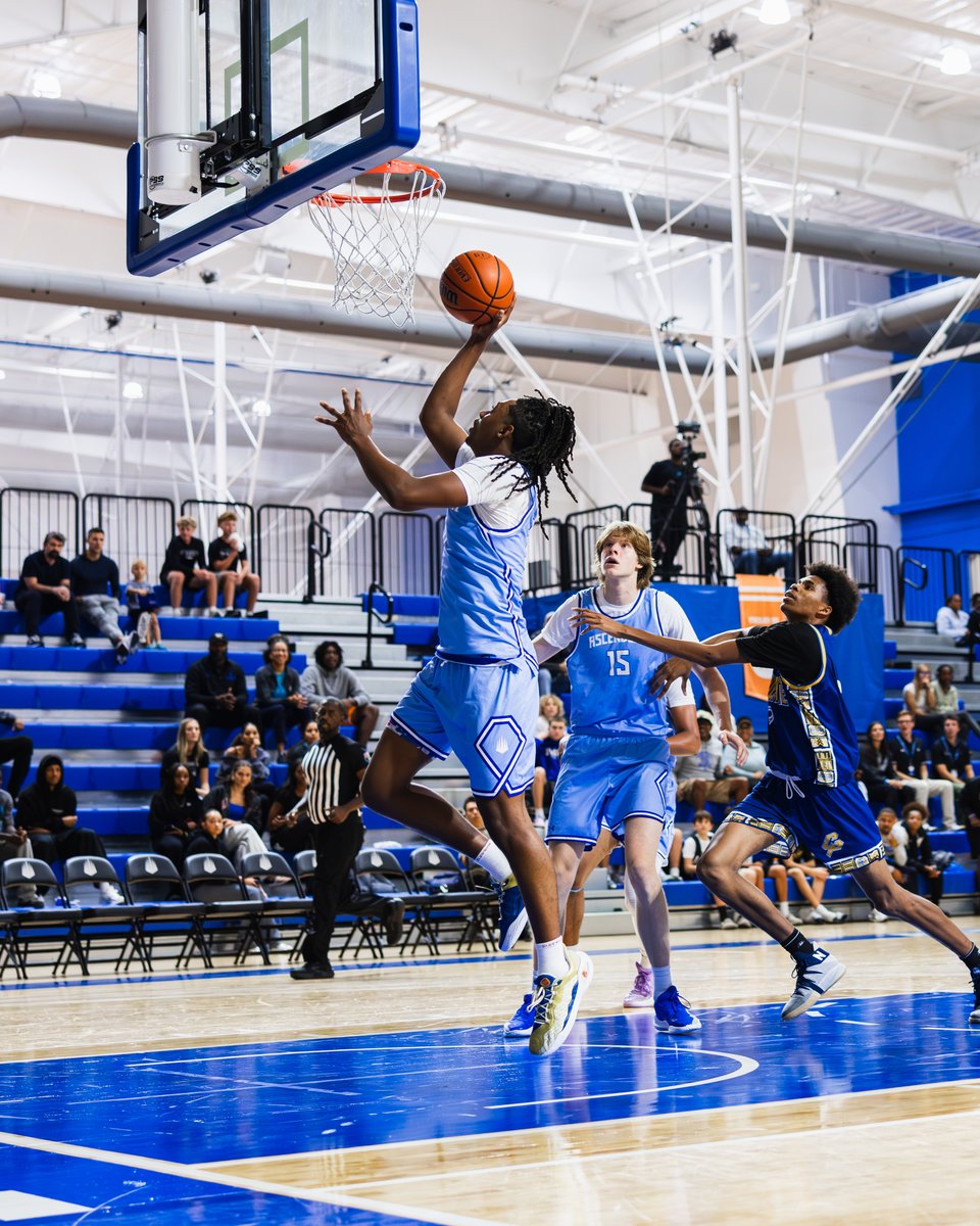 IMG Academy Basketball tweet media